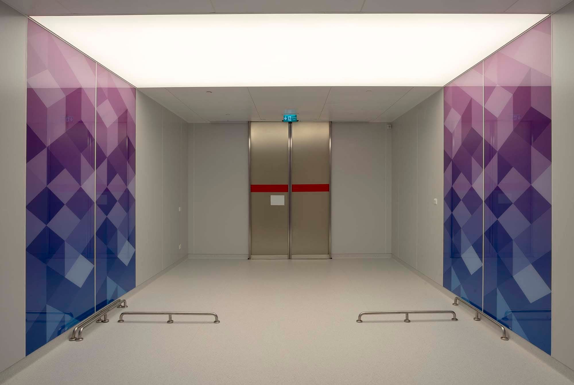Acıbadem Maslak Hastanesi LED aydınlatma detayı